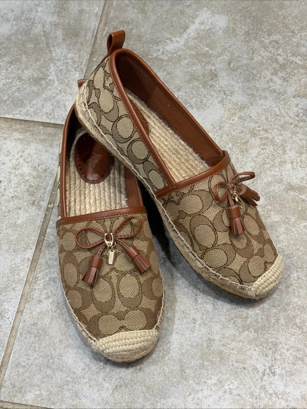 Coach Carson Espadrille Khaki/Saddle Size 7 Preowned